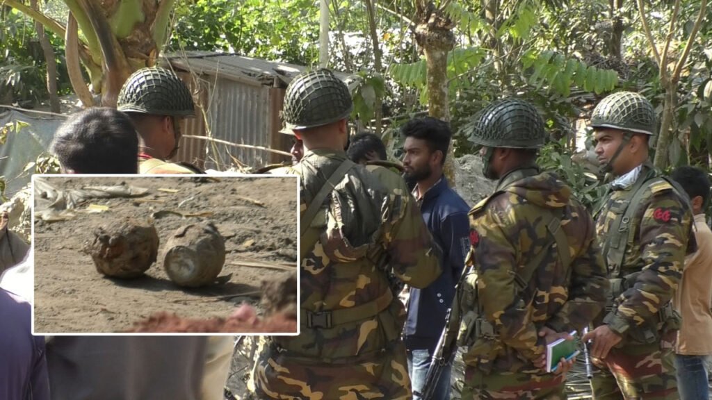 ঝিনাইদহে বসতবাড়ির মাটি খুঁড়তেই বেরিয়ে এল দুটি হ্যান্ড গ্রেনেড