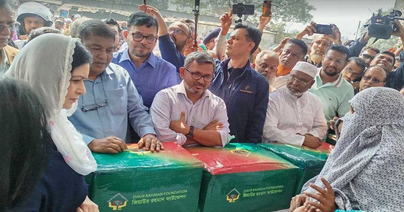 ভাষানটেকে আগুনের ক্ষত মুছতে পাশে দাঁড়ালেন ডা. জোবাইদা রহমান