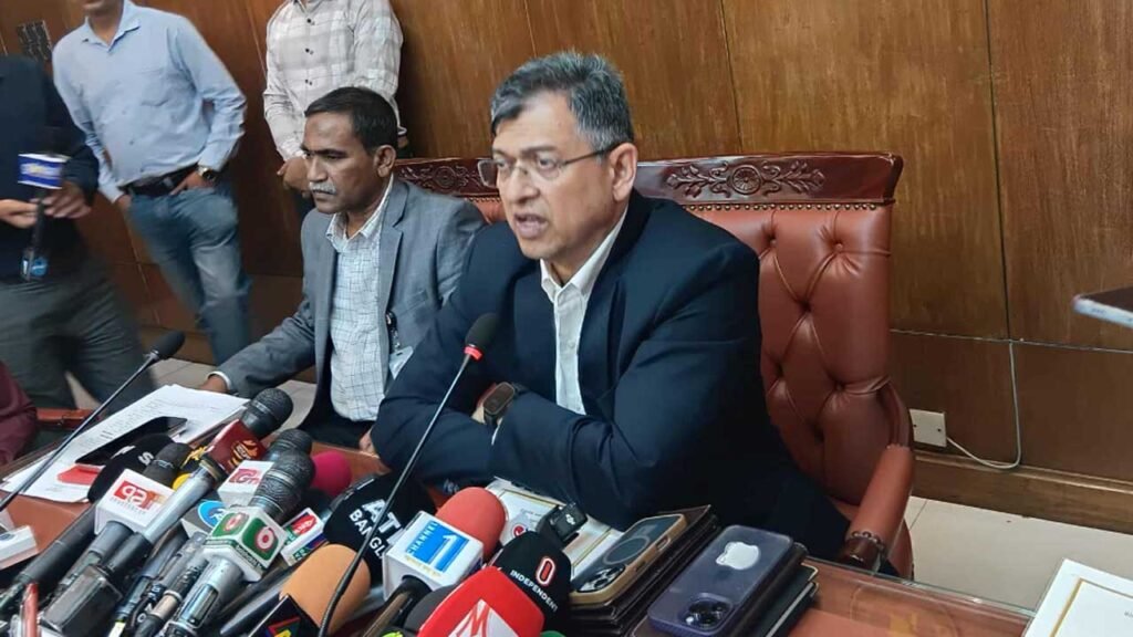 ২৬ মার্চের আলোকসজ্জা নিষিদ্ধ, নিরাপত্তা ও মব জাস্টিস নিয়ে স্বরাষ্ট্রমন্ত্রীর হুঁশিয়ারি