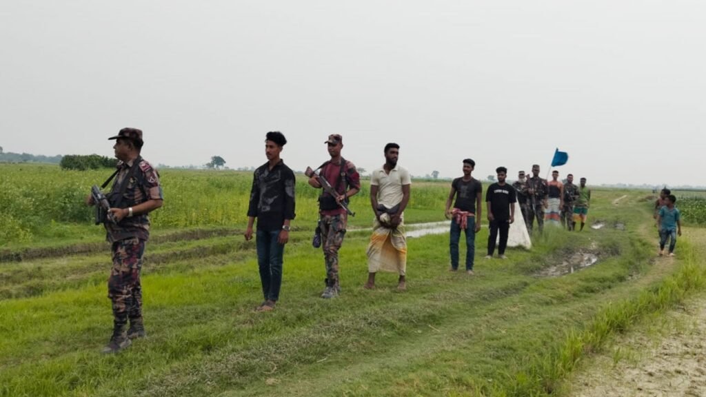 দক্ষিণের সীমান্তজুড়ে বিএসএফের একাধিক পুশইন চেষ্টা ব্যর্থ