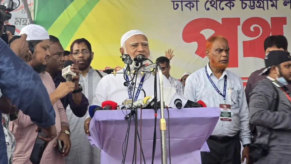 সরকার জনগণের সঙ্গে প্রতারণা করছে : শফিকুর রহমান
